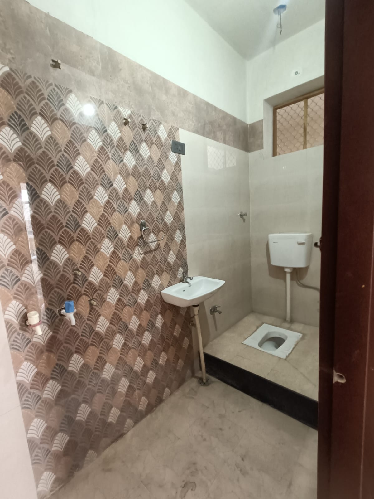 2bhk on main tonk road--Jaipur